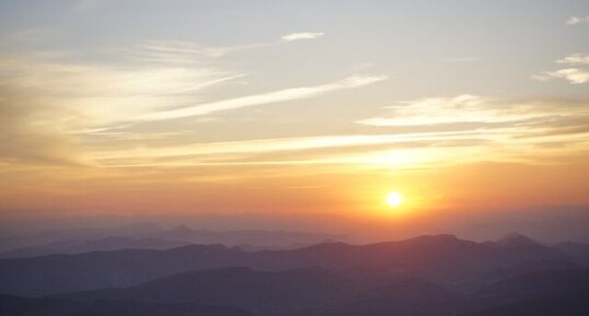 Lever de soleil sur la Drôme Provençale