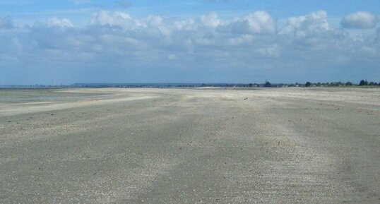 Grève de sable coquillier